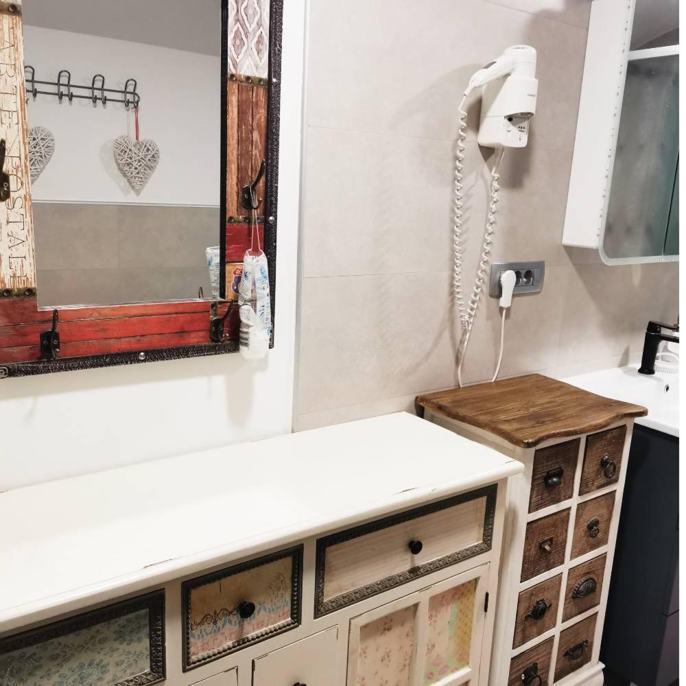 Family Apartment Nakiteya Любляна Экстерьер фото